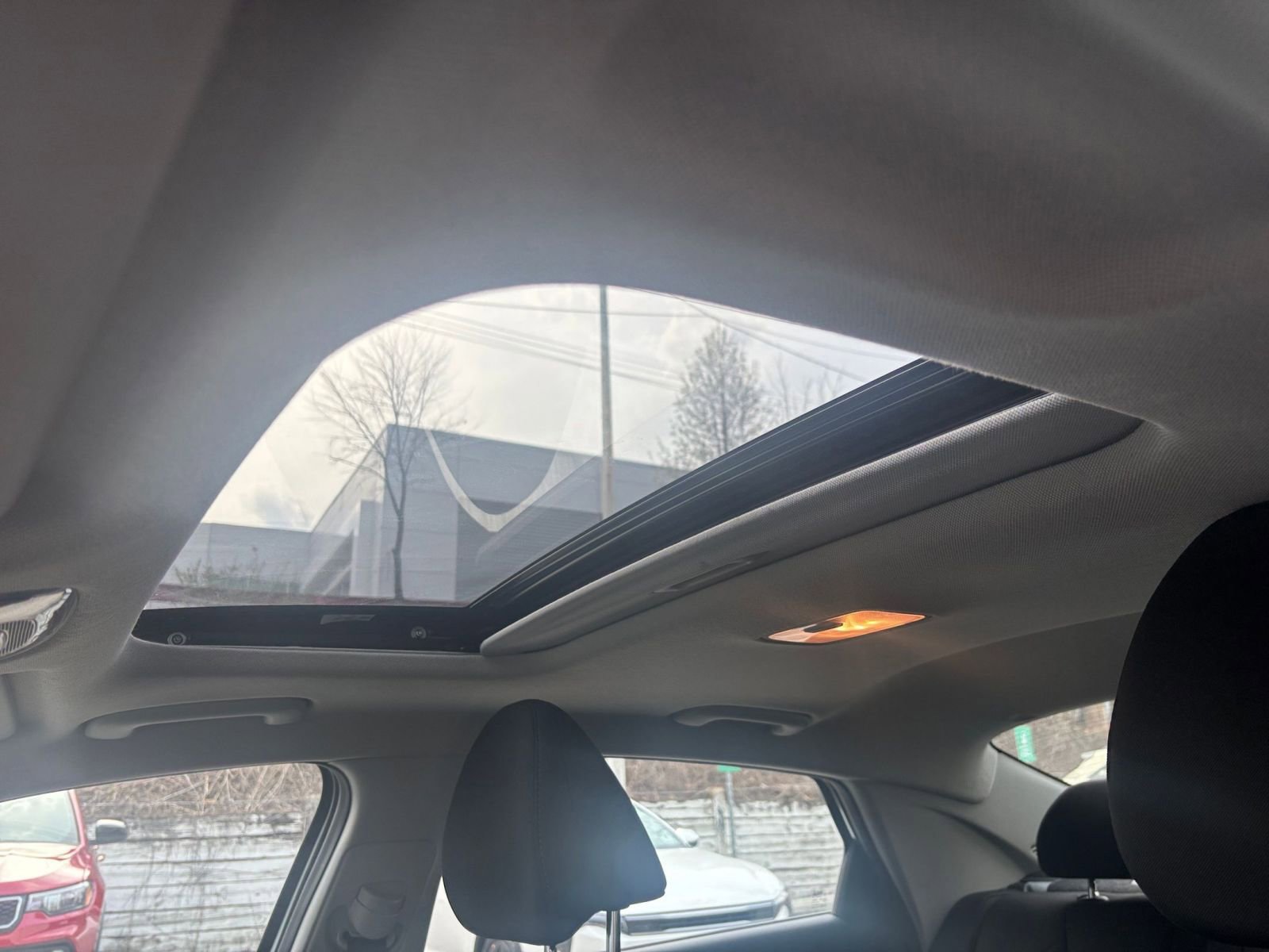 Thumbnail: 2025 Hyundai Elantra - 29