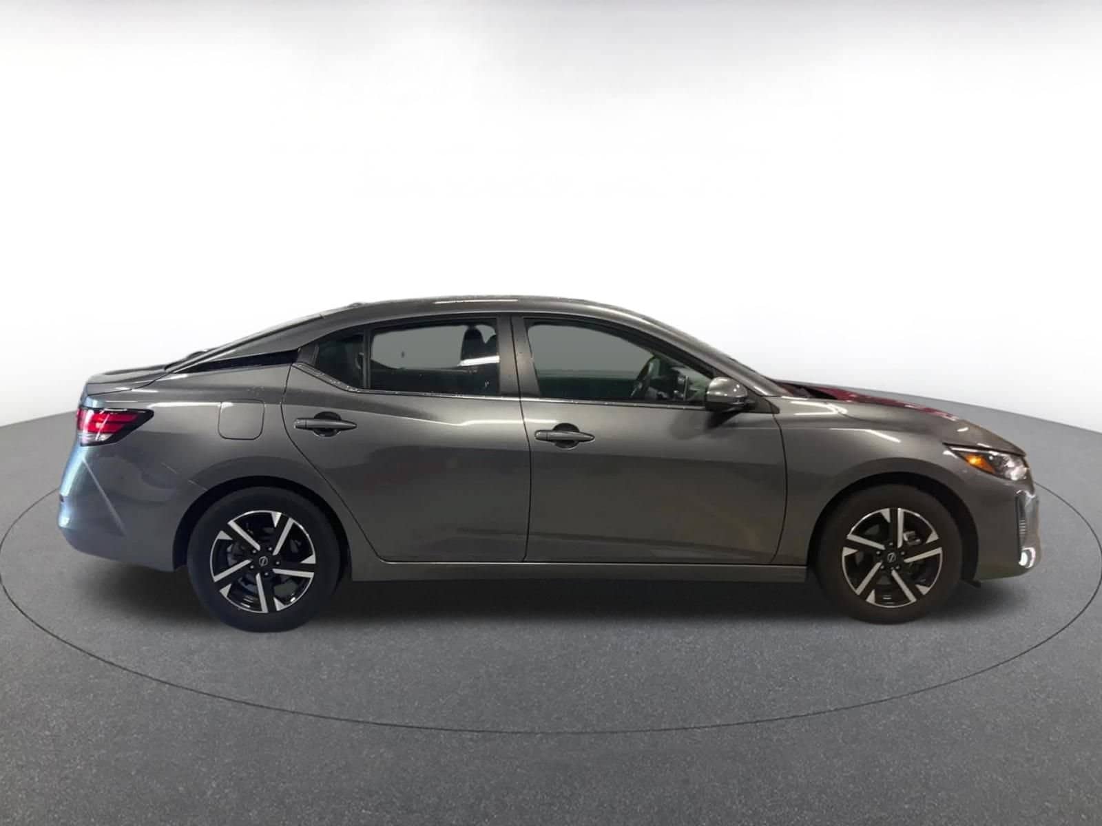 Thumbnail: 2025 Nissan Sentra - 15