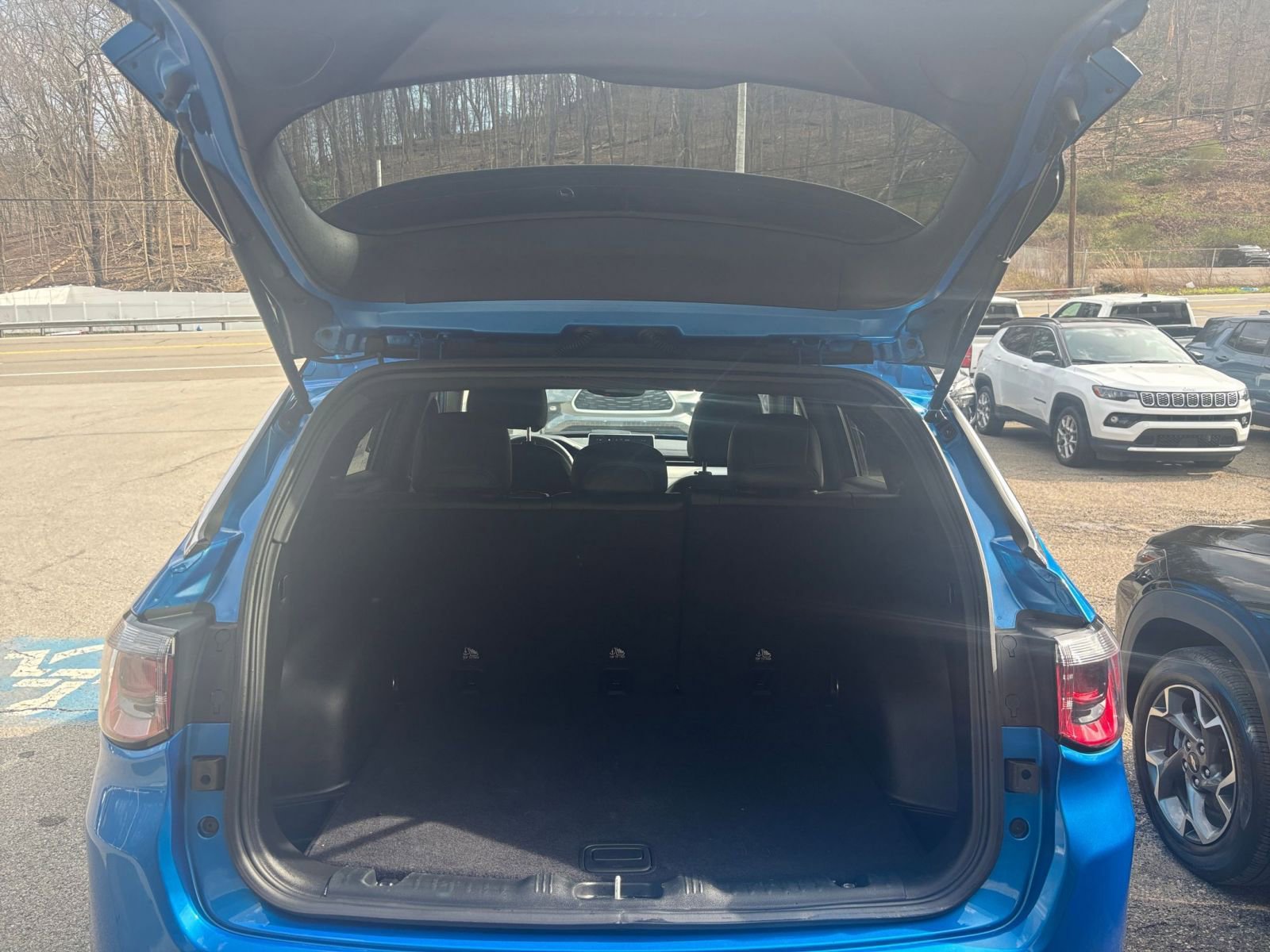 Thumbnail: 2025 Jeep Compass - 32