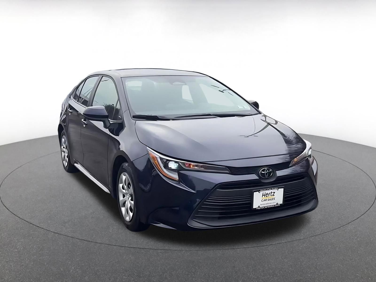 Thumbnail: 2025 Toyota Corolla - 3