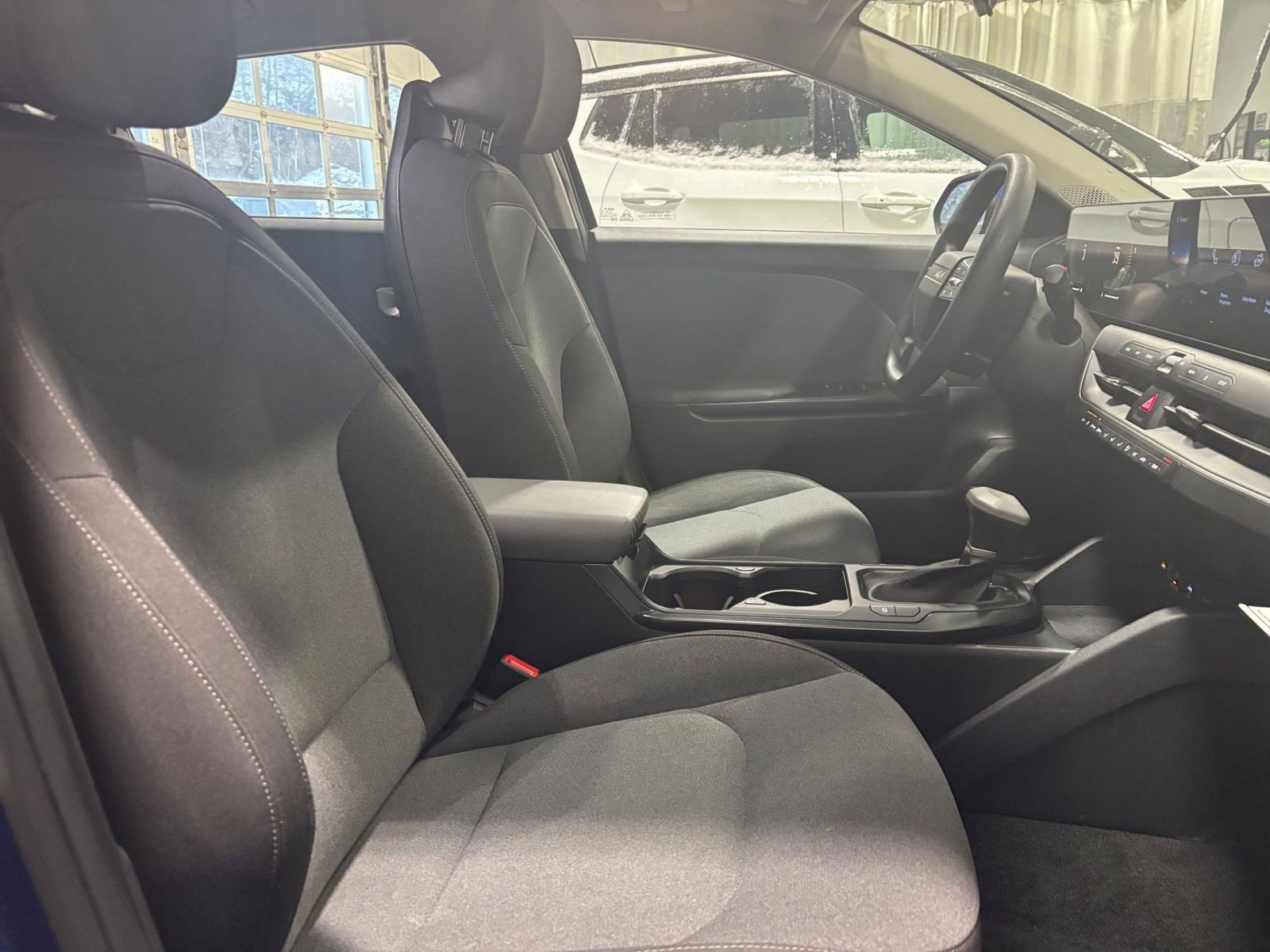 Thumbnail: 2025 Kia K4 - 25