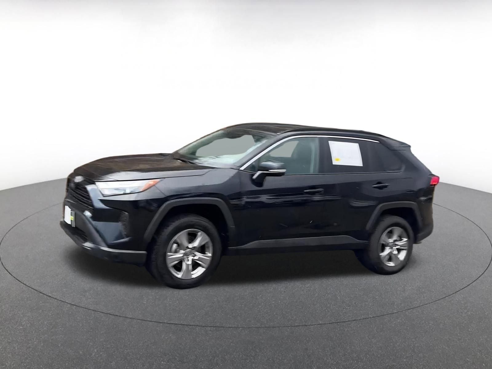 Thumbnail: 2025 Toyota RAV4 - 8