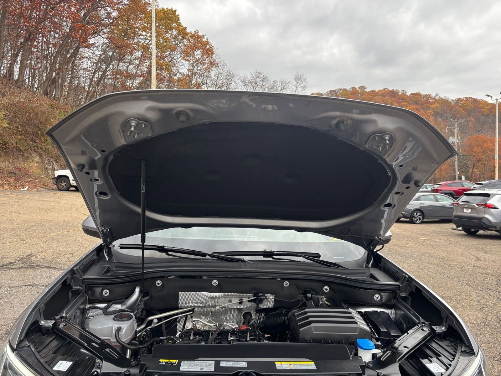 Thumbnail: 2025 Volkswagen Atlas - 32