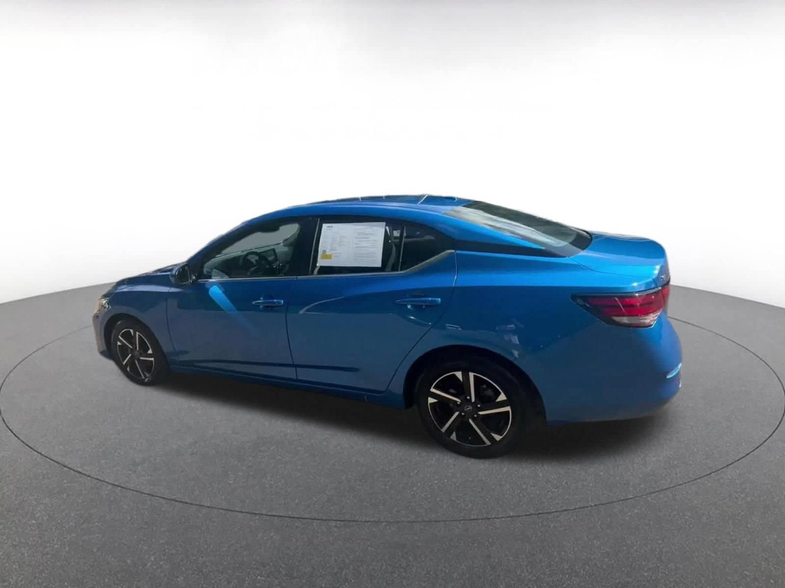 Thumbnail: 2025 Nissan Sentra - 8