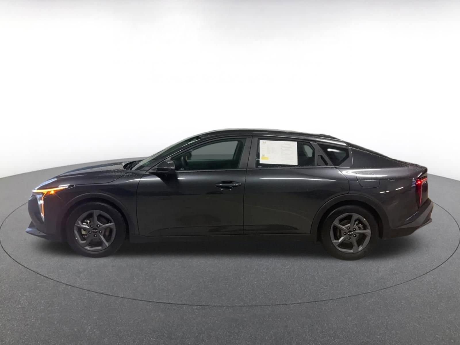 Thumbnail: 2025 Kia K4 - 9