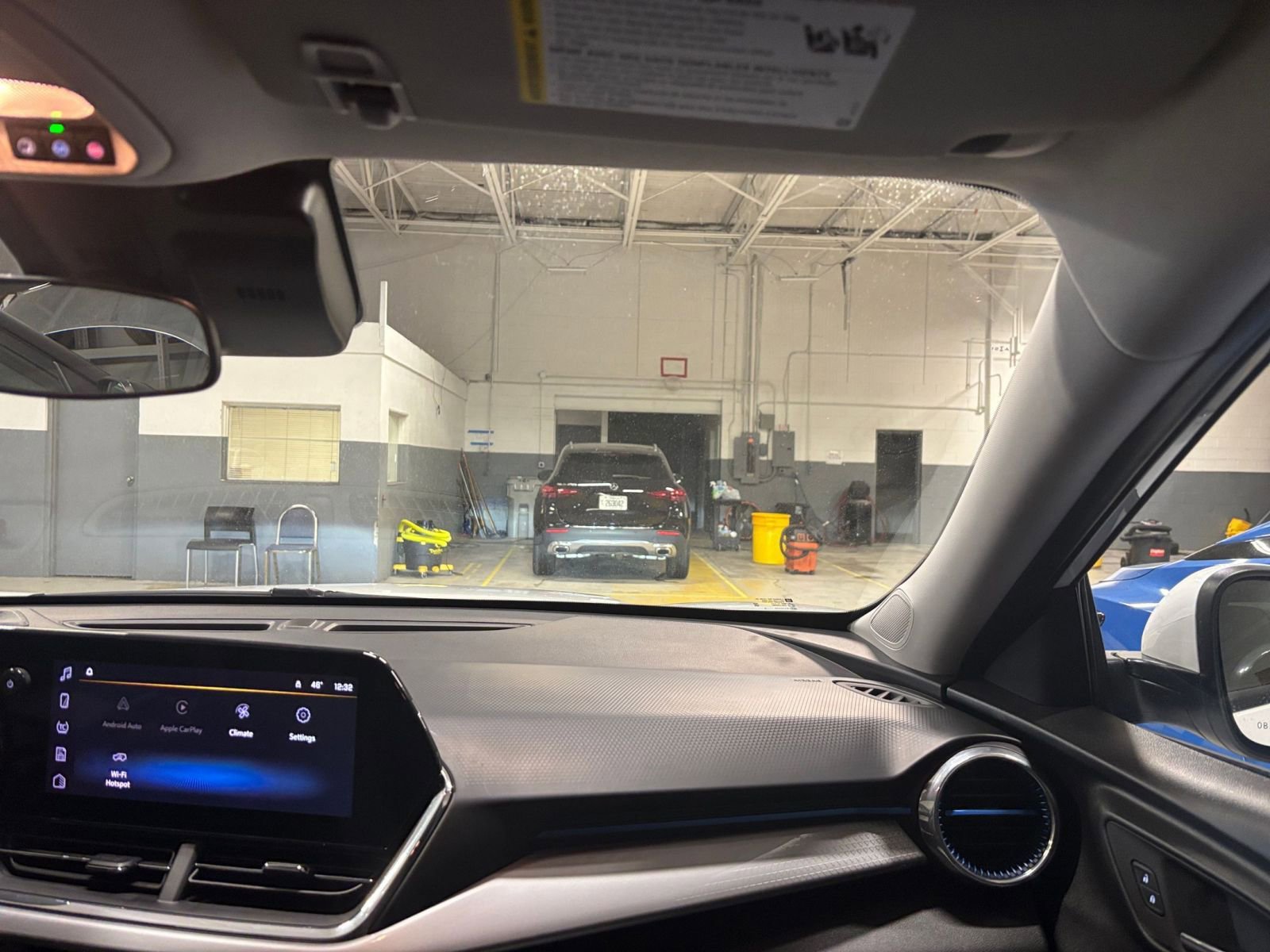 Thumbnail: 2025 Chevrolet Trax - 34