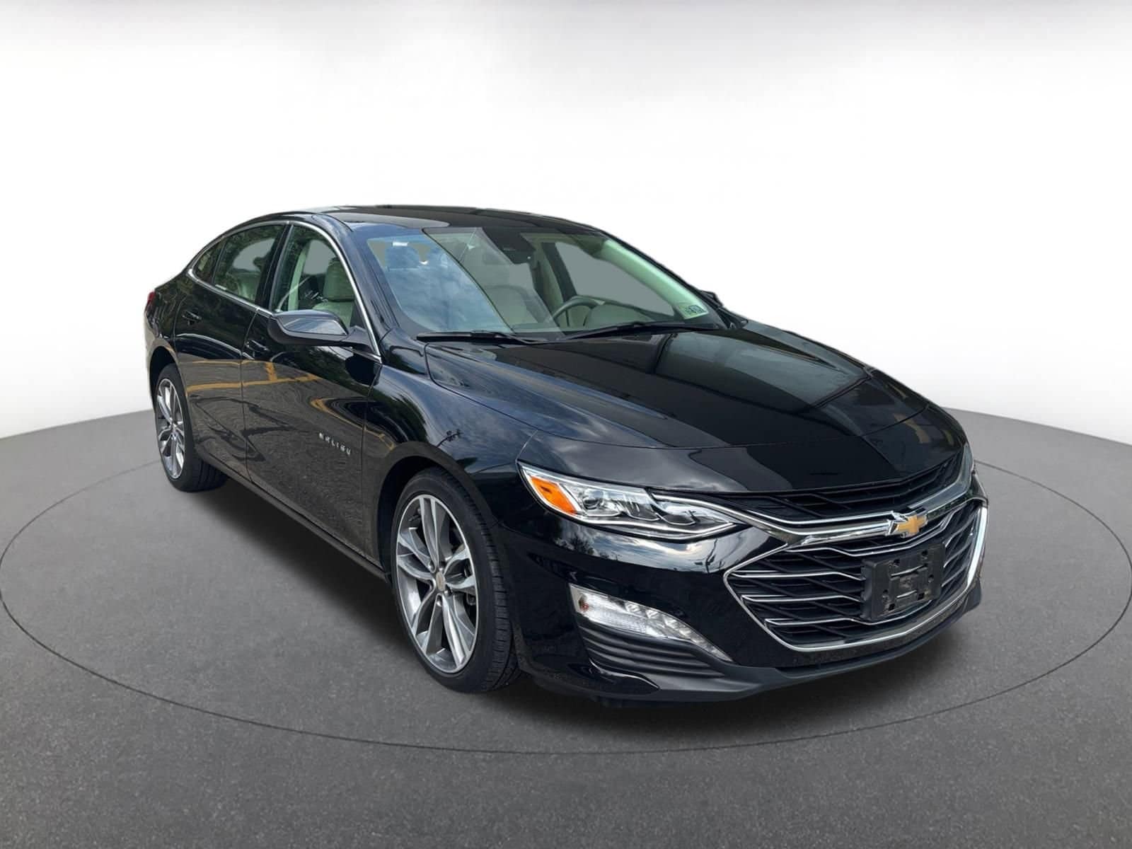 Thumbnail: 2024 Chevrolet Malibu - 1