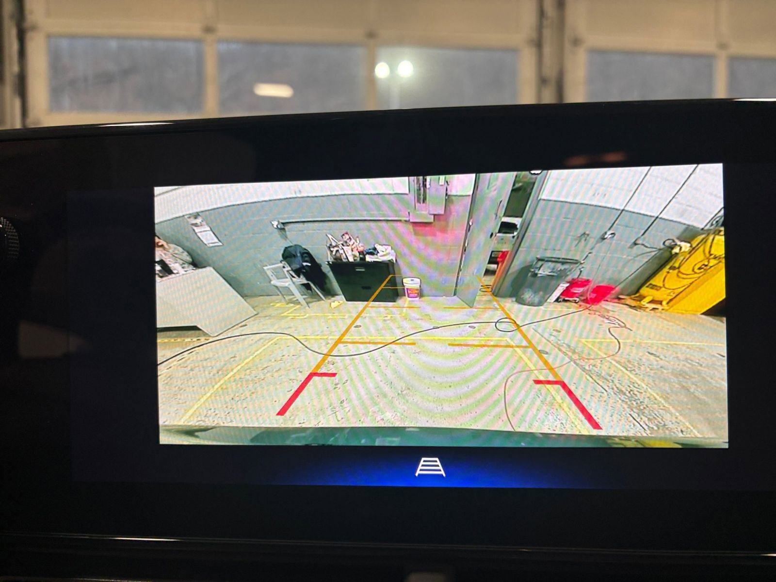 Thumbnail: 2025 Chevrolet Trax - 17