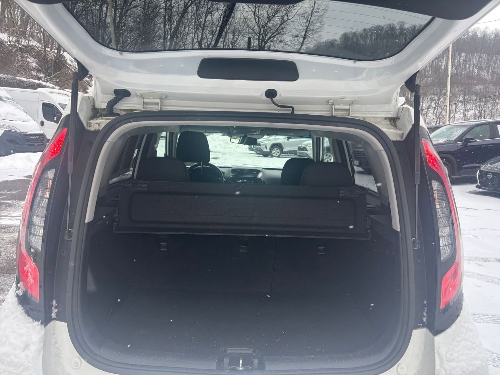 Thumbnail: 2019 Kia Soul - 29