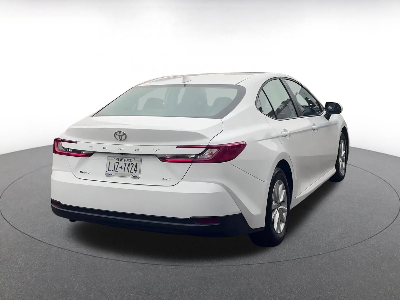 Thumbnail: 2025 Toyota Camry - 15