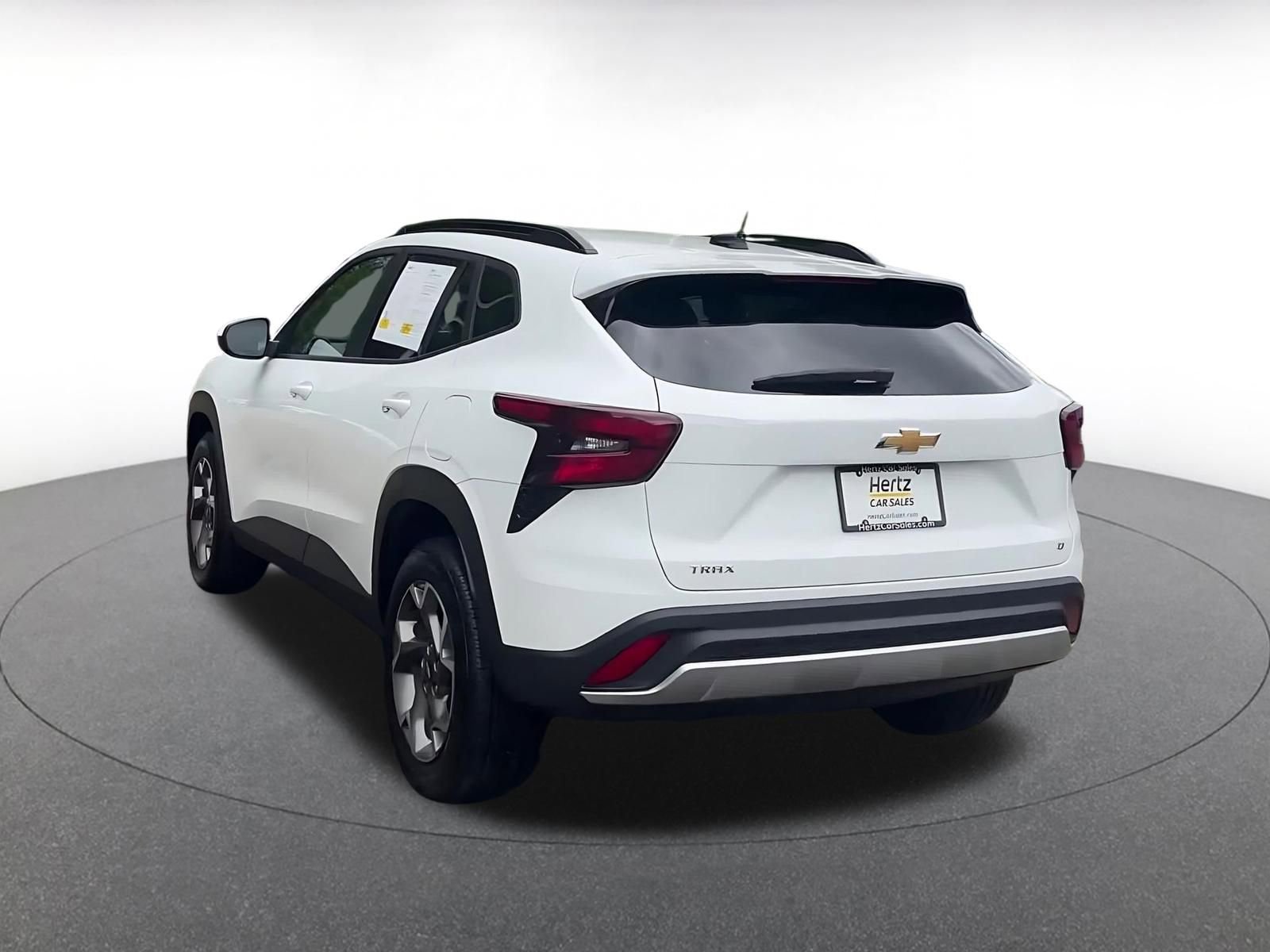 Thumbnail: 2025 Chevrolet Trax - 11