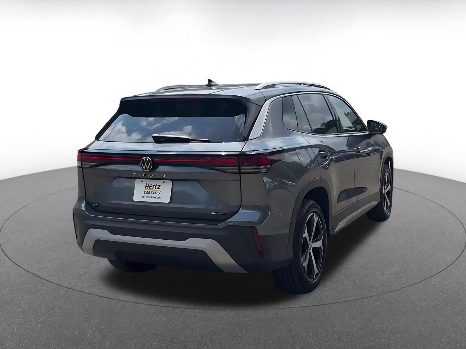 Thumbnail: 2026 Volkswagen Tiguan - 12