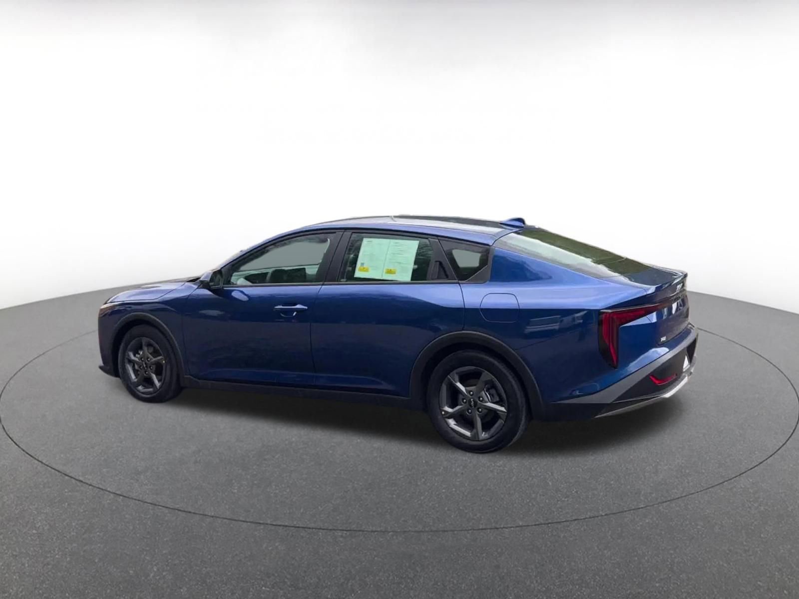 Thumbnail: 2025 Kia K4 - 10