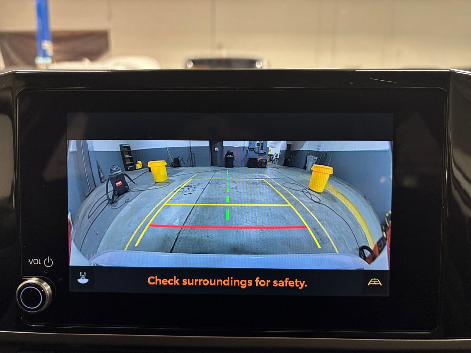 Thumbnail: 2025 Toyota Camry - 17