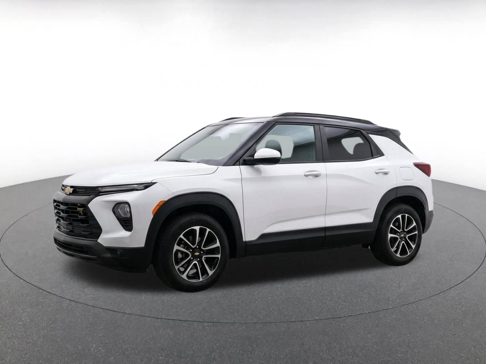 Thumbnail: 2025 Chevrolet TrailBlazer - 3