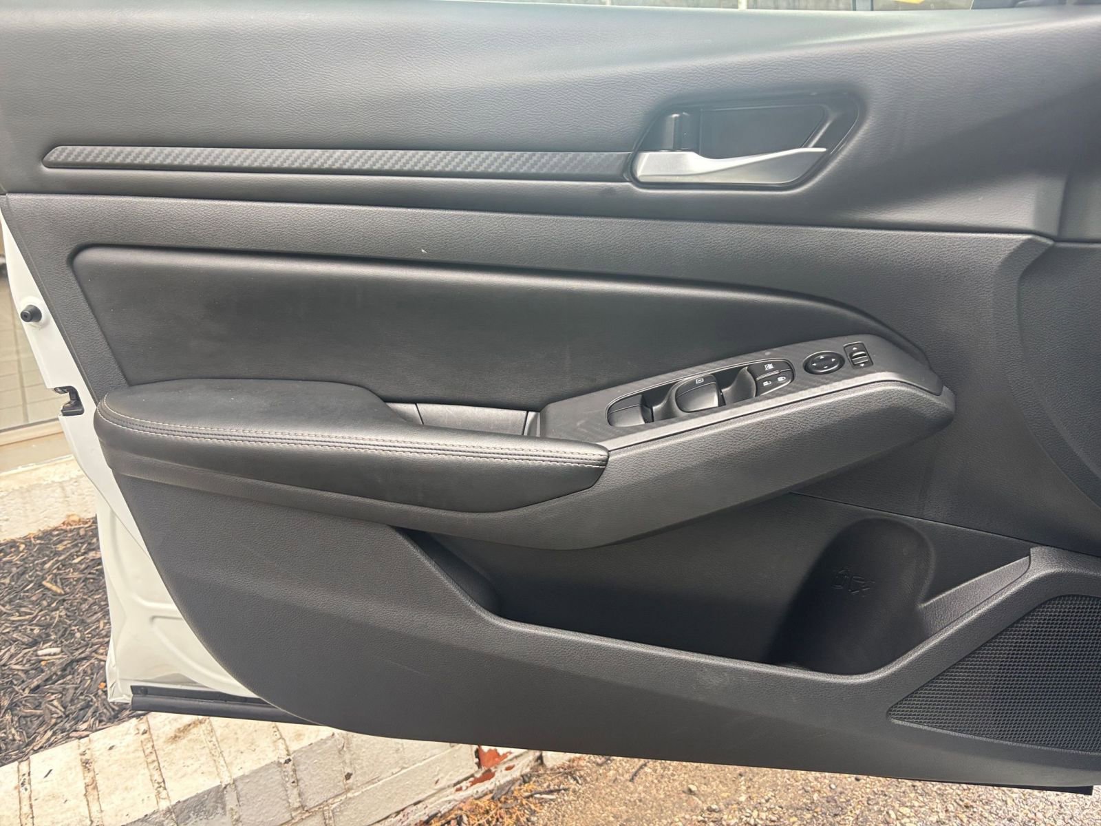 Thumbnail: 2025 Nissan Altima - 18