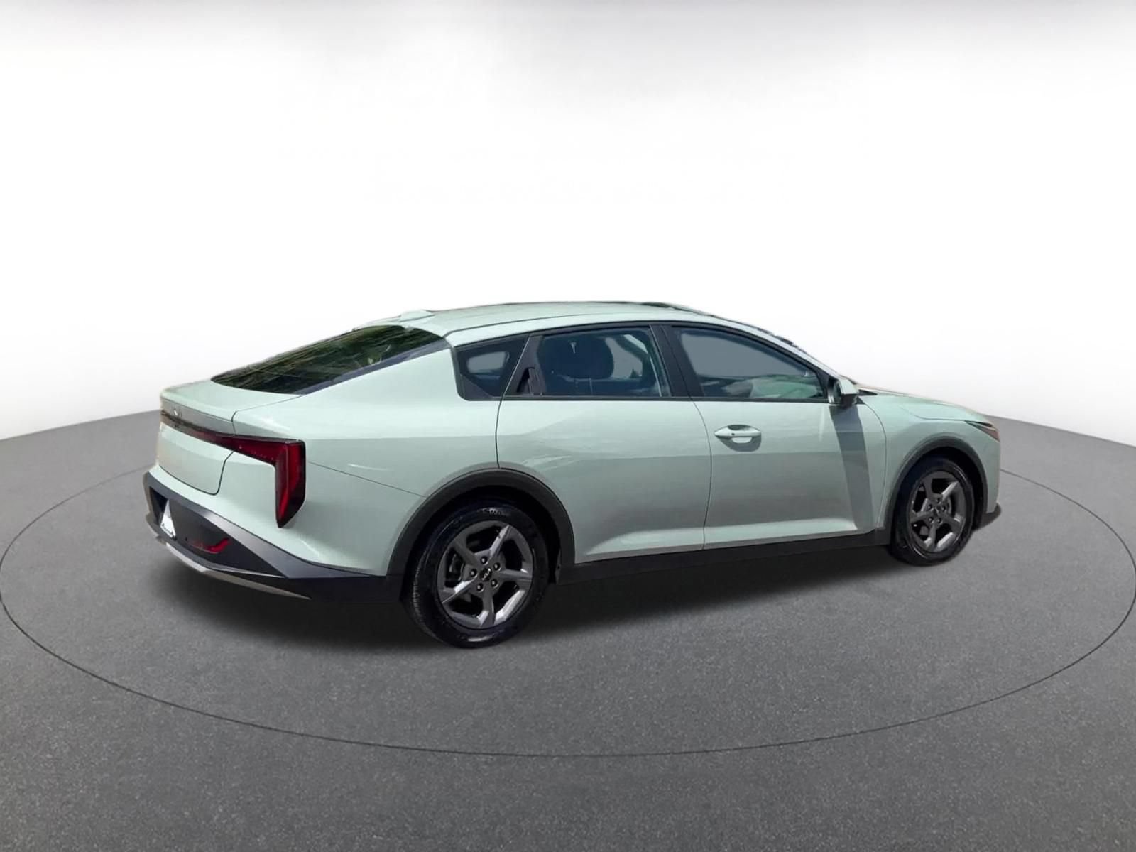 Thumbnail: 2025 Kia K4 - 14