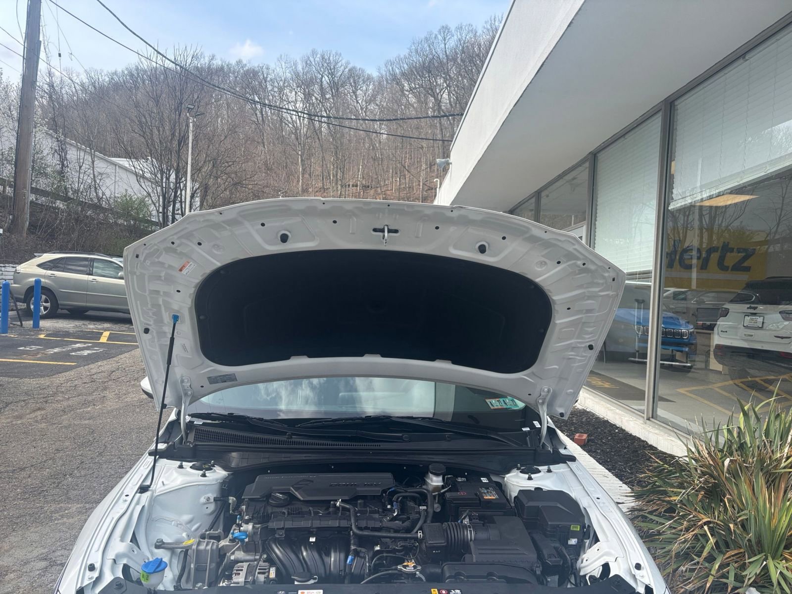 Thumbnail: 2025 Hyundai Elantra - 33