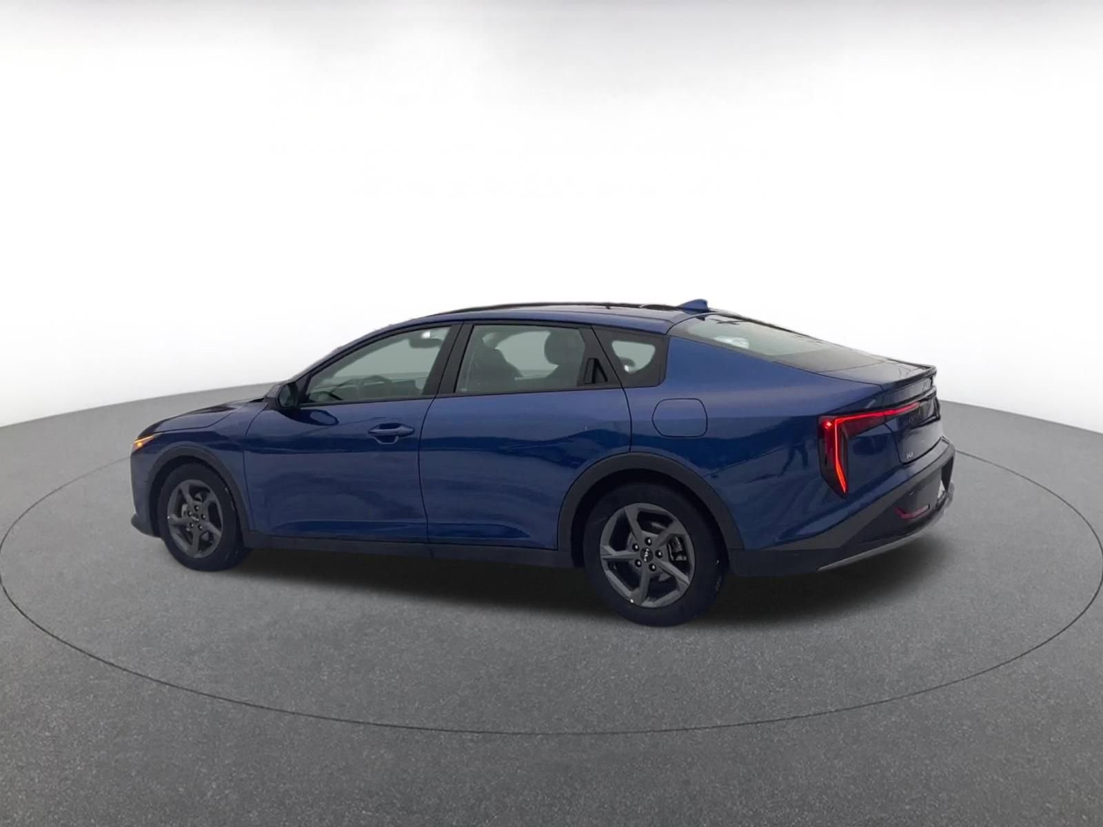 Thumbnail: 2025 Kia K4 - 9