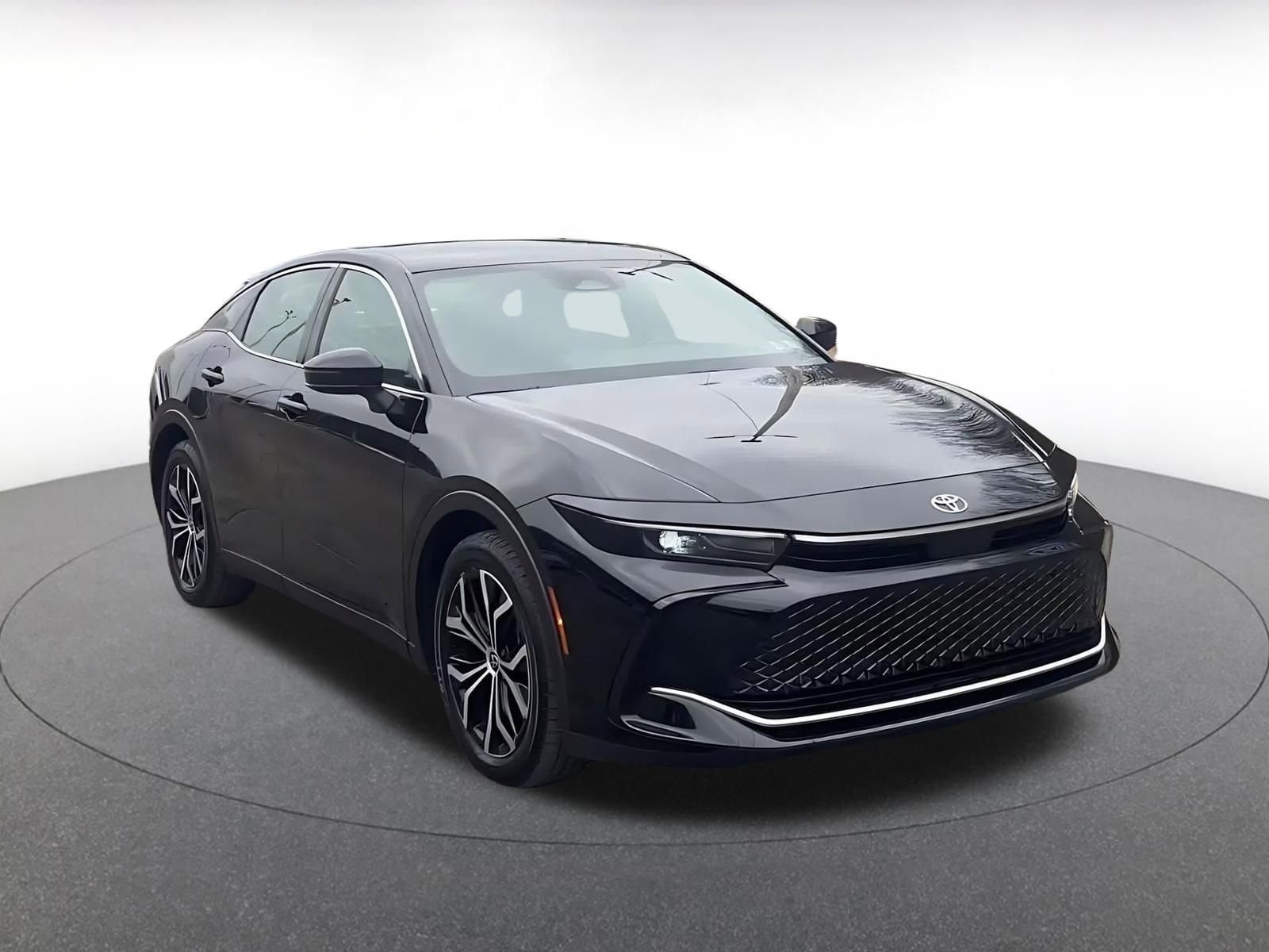 Thumbnail: 2025 Toyota Crown - 3