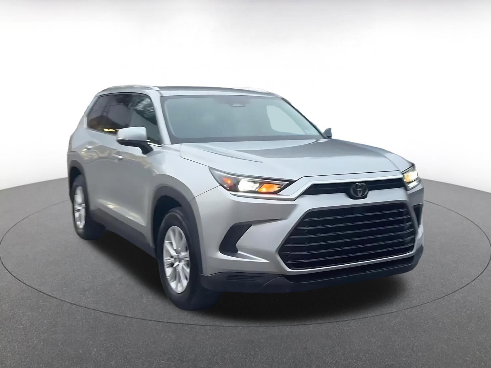 Thumbnail: 2025 Toyota Grand Highlander - 3