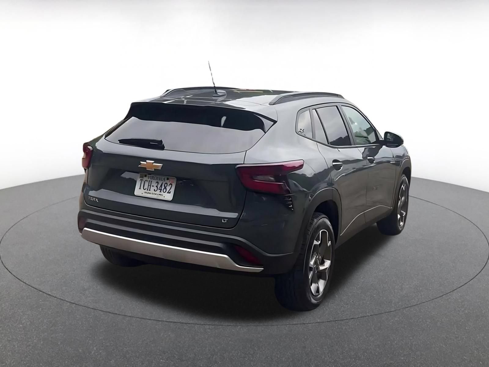 Thumbnail: 2025 Chevrolet Trax - 14