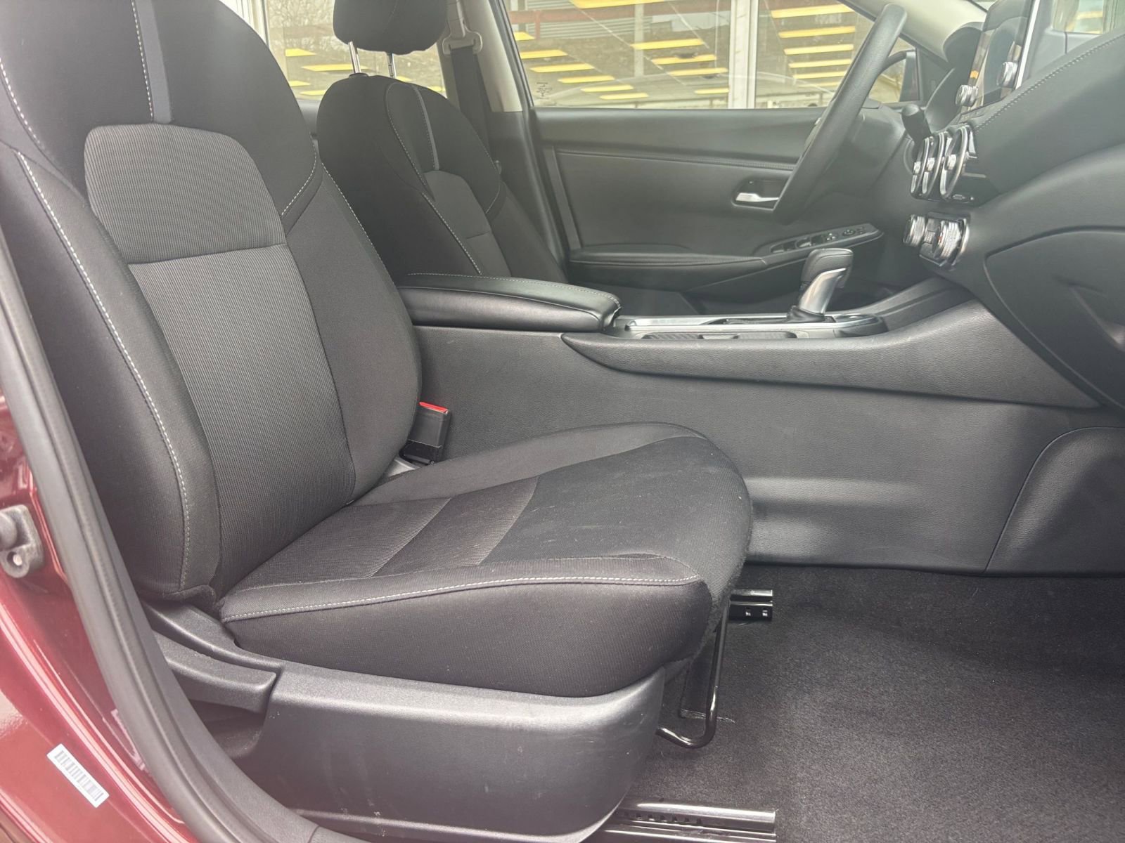 Thumbnail: 2025 Nissan Sentra - 27