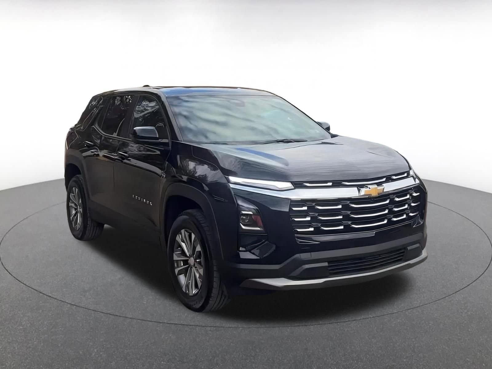 Thumbnail: 2025 Chevrolet Equinox - 3