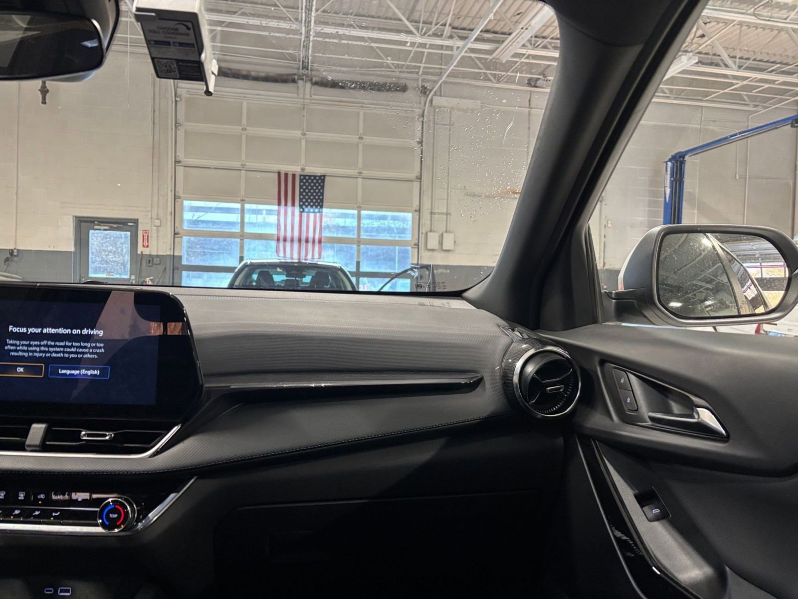 Thumbnail: 2025 Chevrolet Equinox - 34