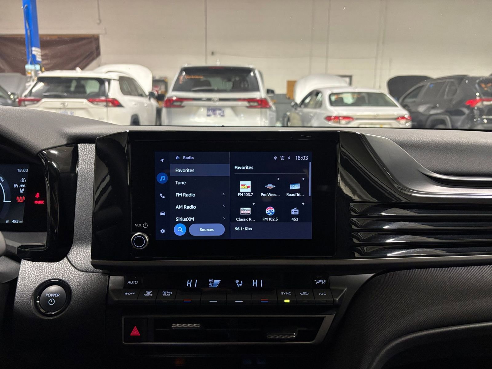 Thumbnail: 2025 Toyota Camry - 21