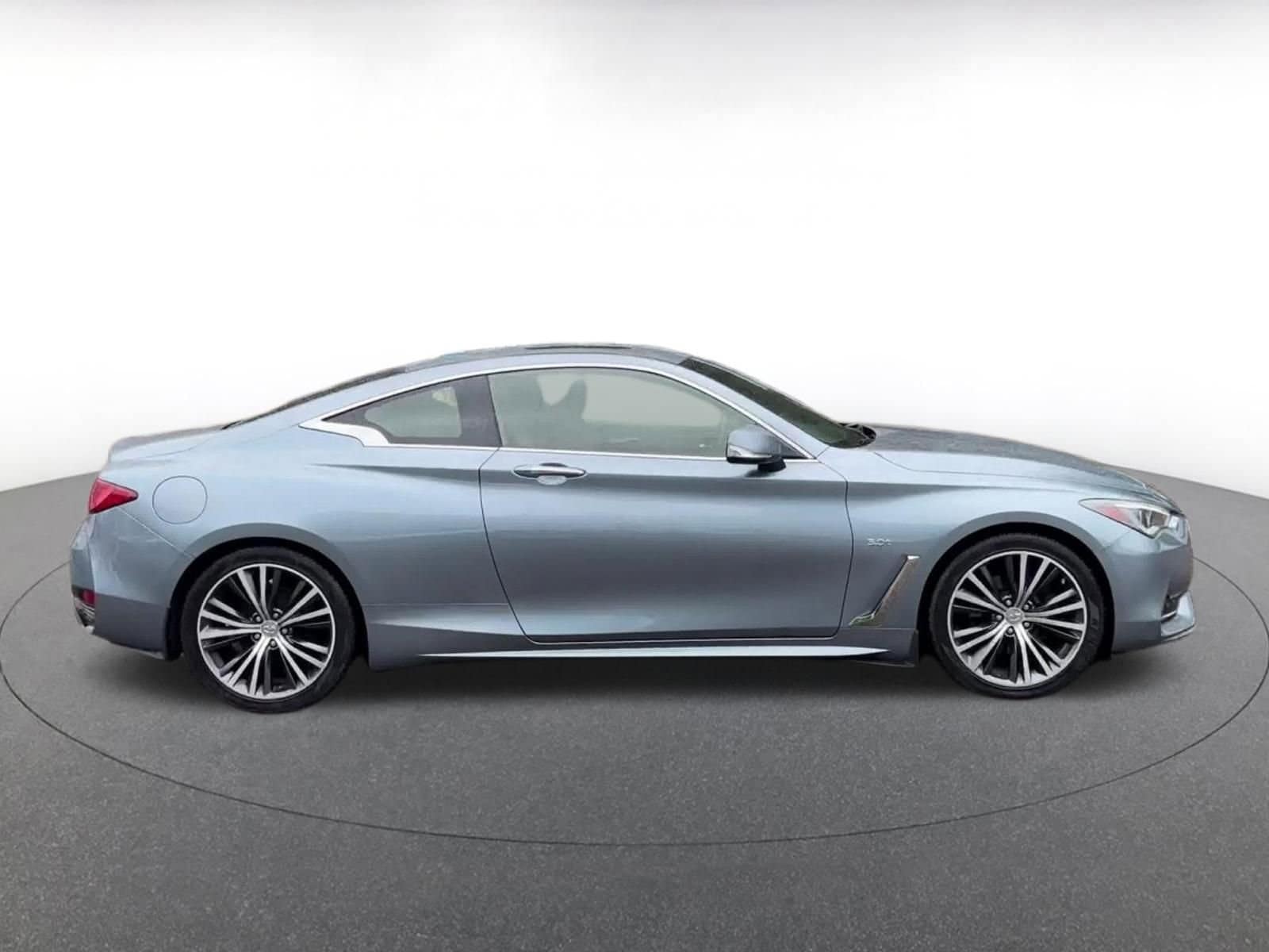 Thumbnail: 2018 INFINITI Q60 - 16