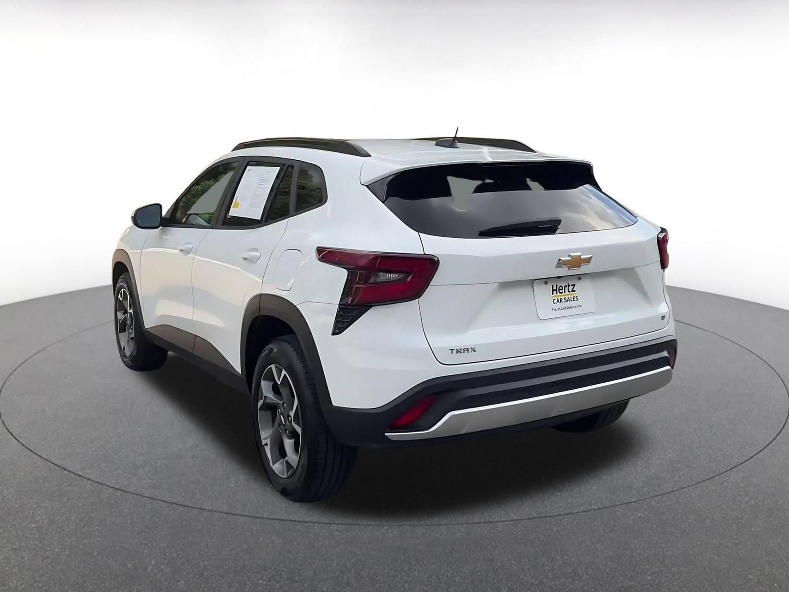 Thumbnail: 2025 Chevrolet Trax - 11