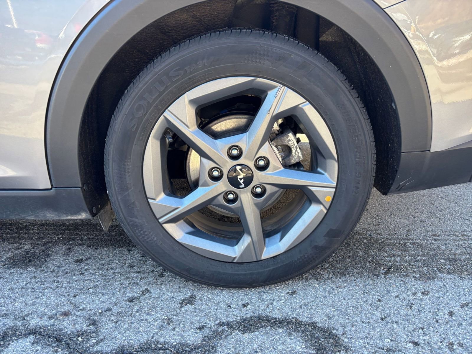 Thumbnail: 2025 Kia K4 - 29