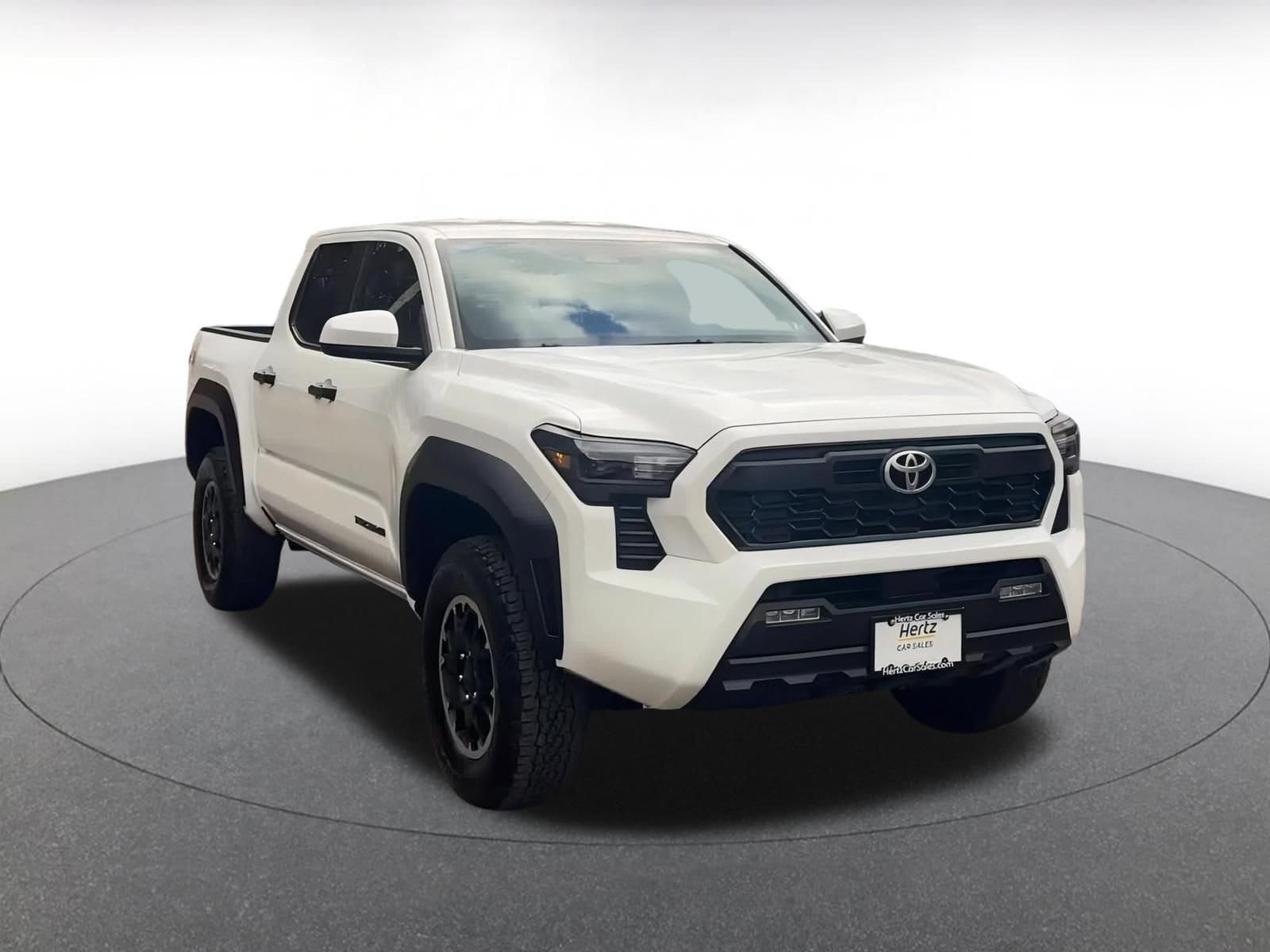 Thumbnail: 2025 Toyota Tacoma - 3