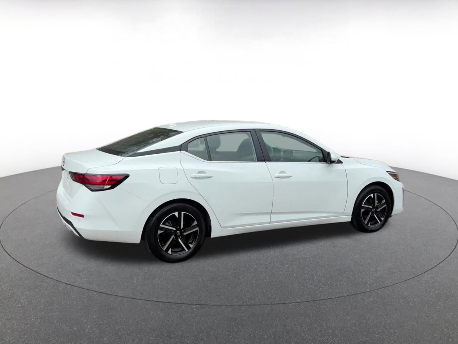 Thumbnail: 2025 Nissan Sentra - 15
