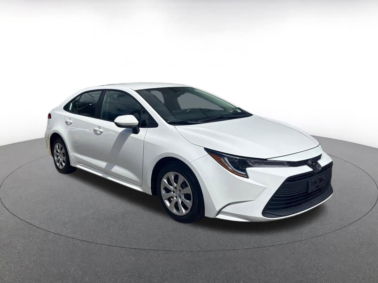 Thumbnail: 2025 Toyota Corolla - 1