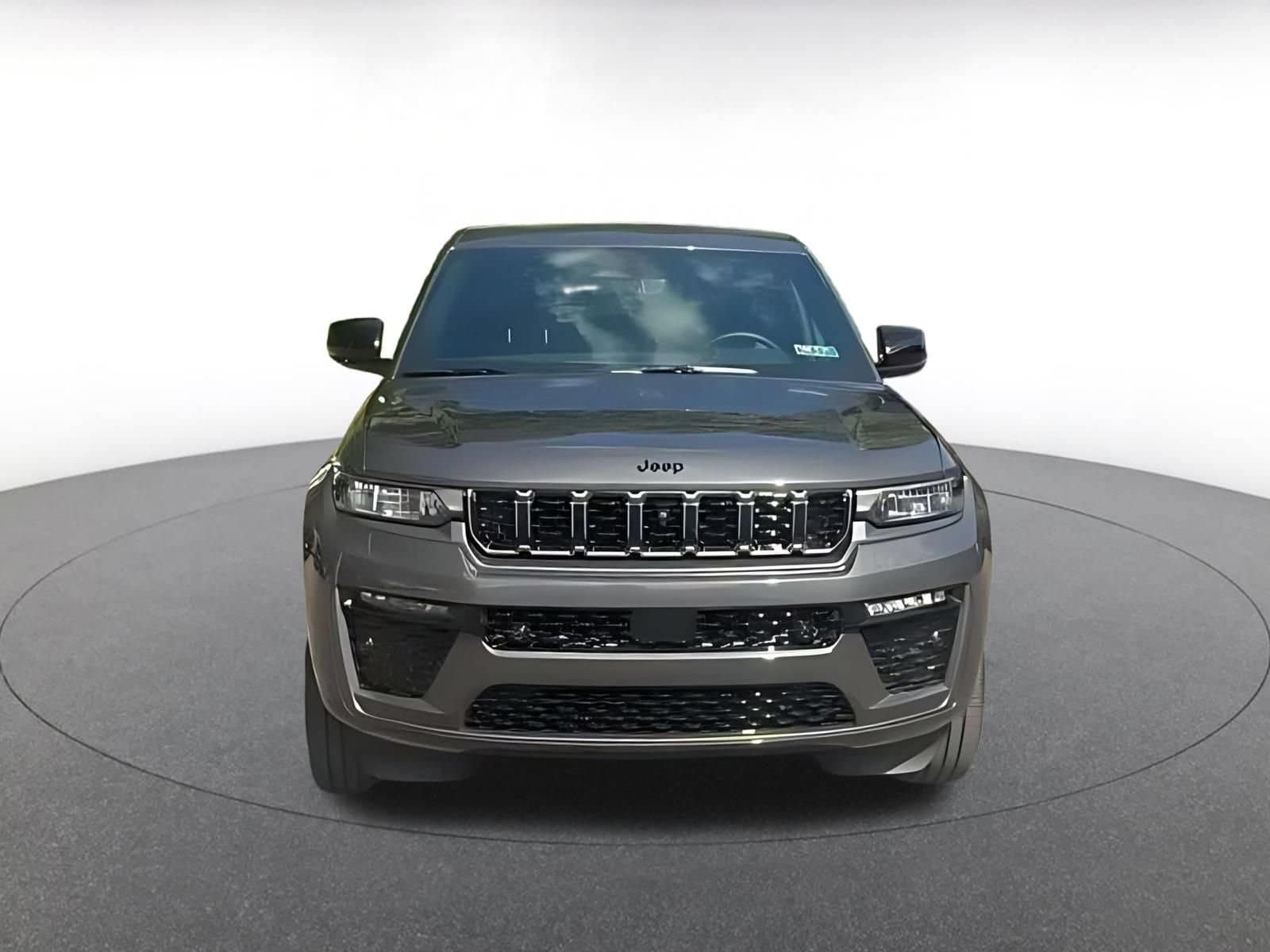 Thumbnail: 2026 Jeep Grand Cherokee - 3