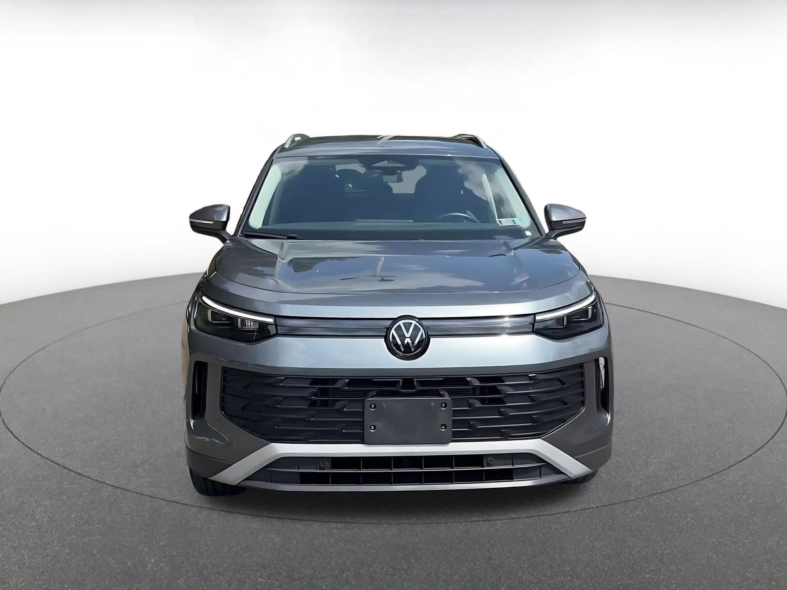 Thumbnail: 2026 Volkswagen Tiguan - 4