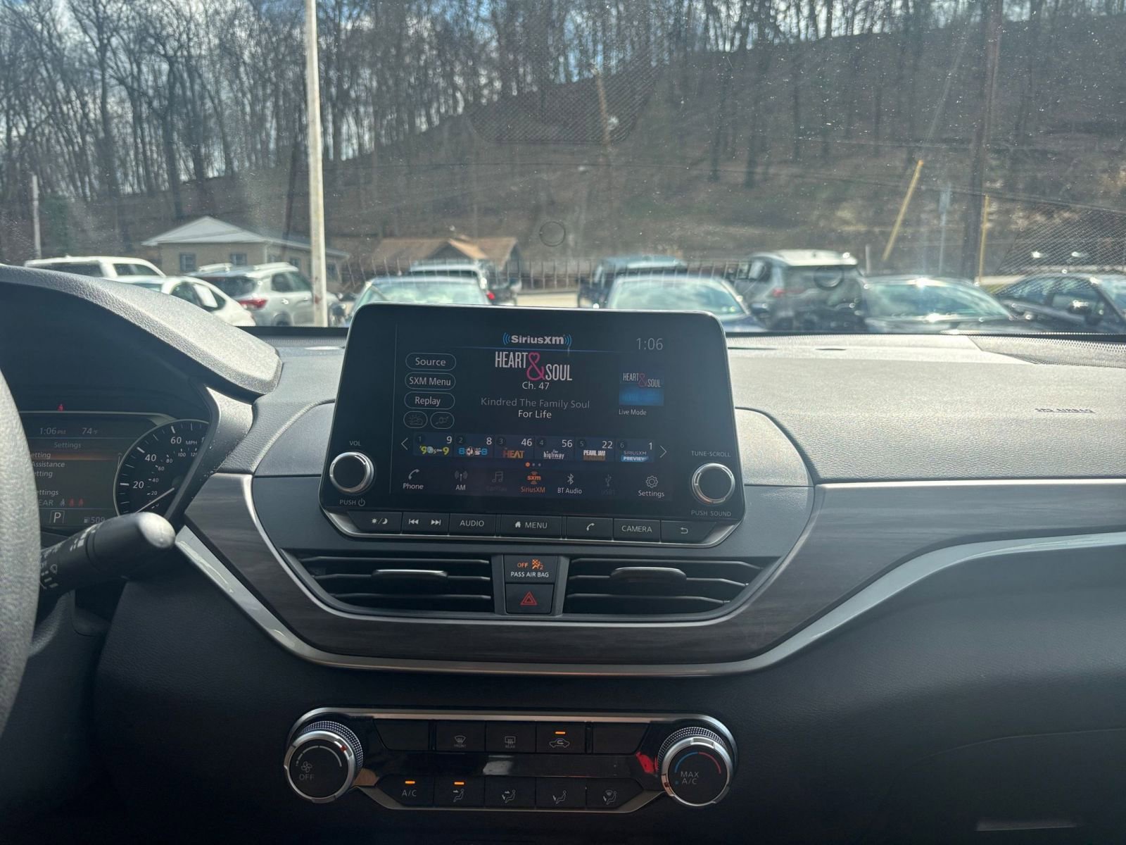 Thumbnail: 2025 Nissan Altima - 17