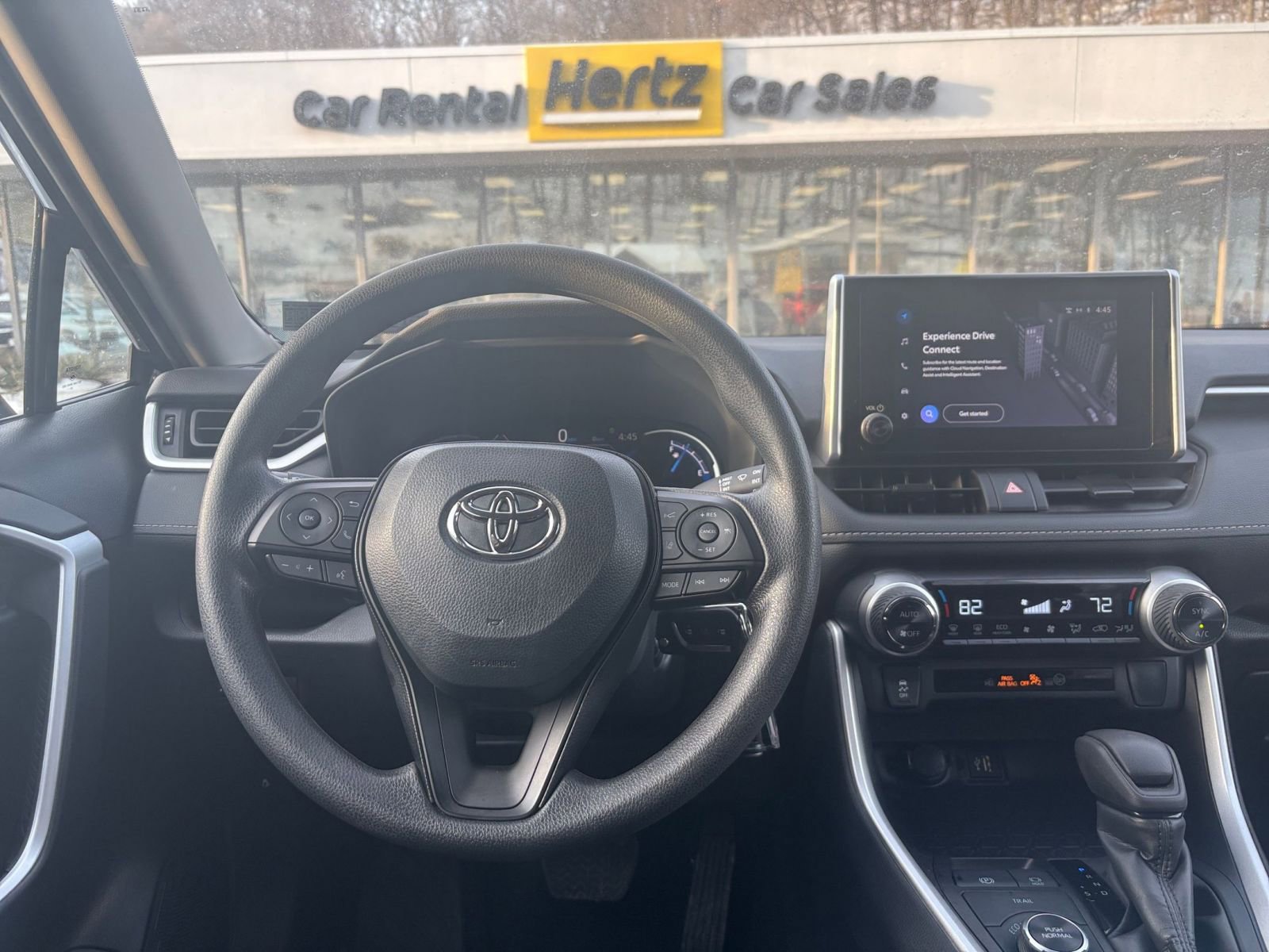 Thumbnail: 2025 Toyota RAV4 - 33