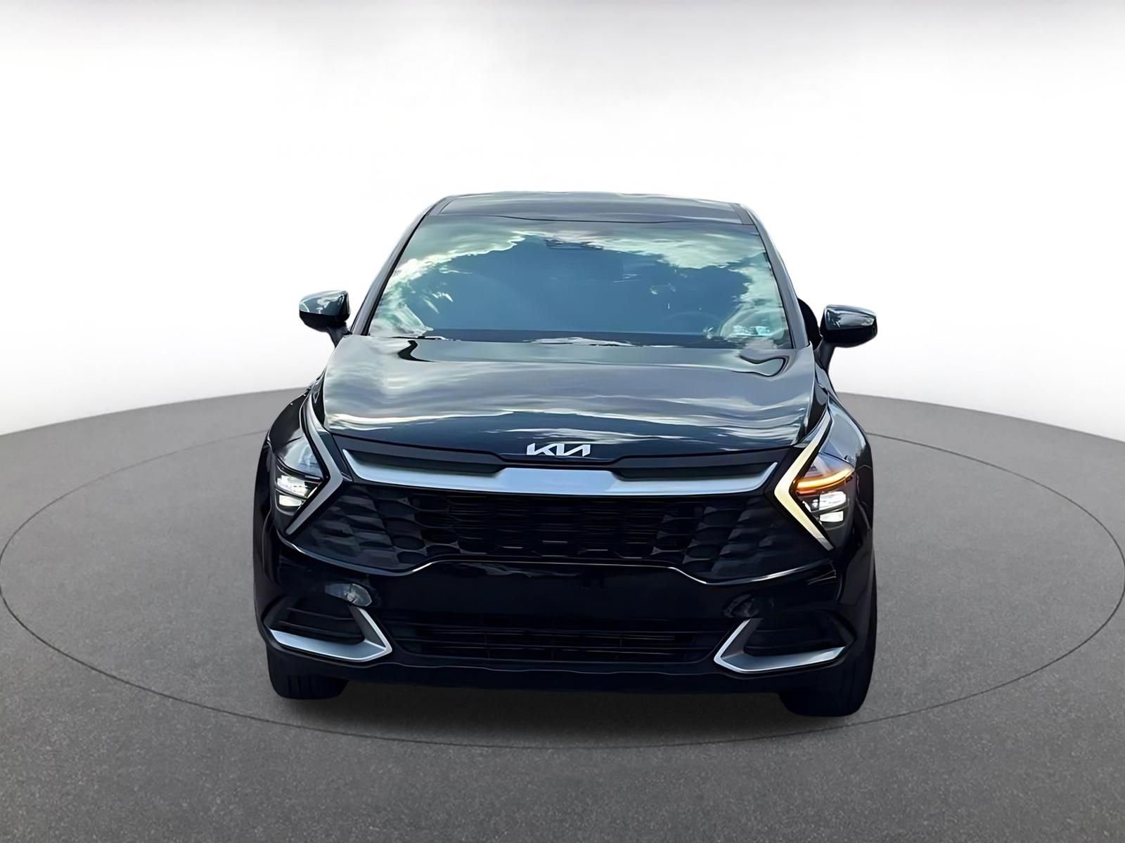 Thumbnail: 2025 Kia Sportage - 4