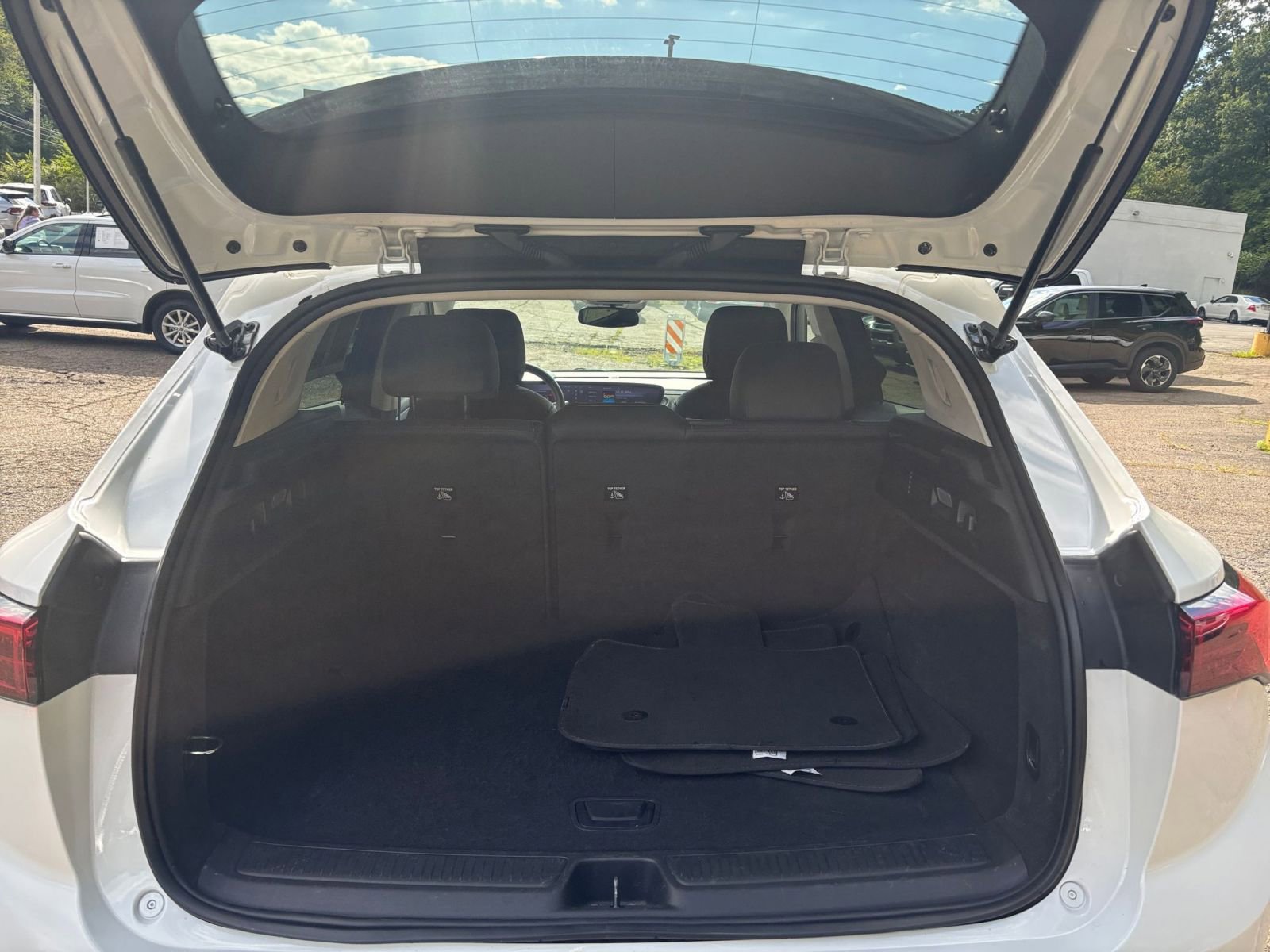 Thumbnail: 2024 Buick Envision - 31