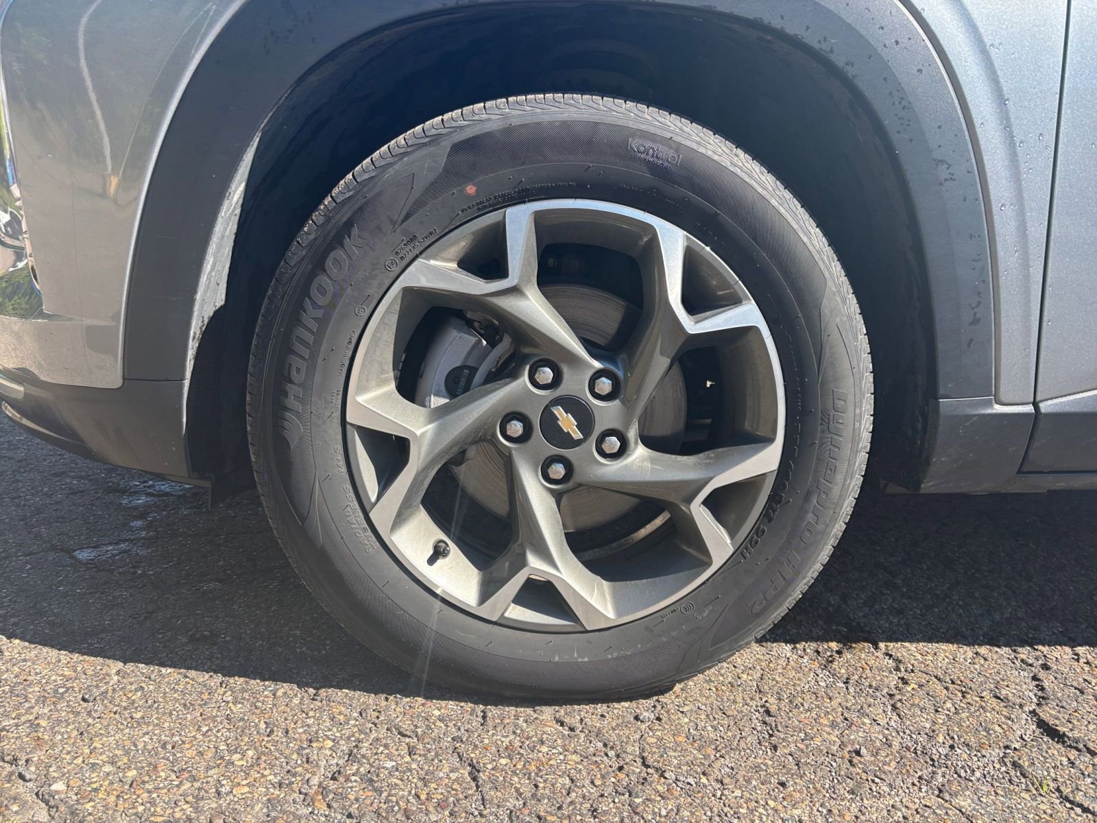 Thumbnail: 2024 Chevrolet Trax - 28