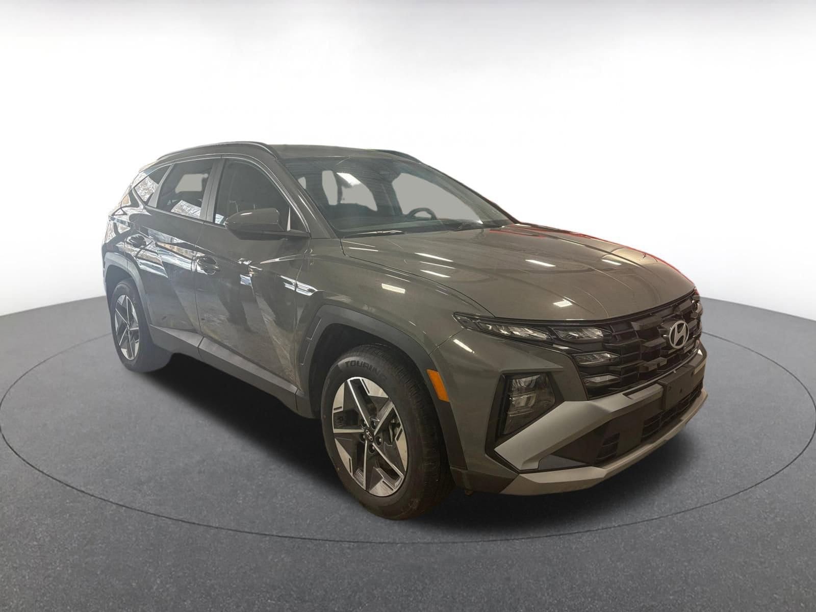 Thumbnail: 2025 Hyundai Tucson - 1