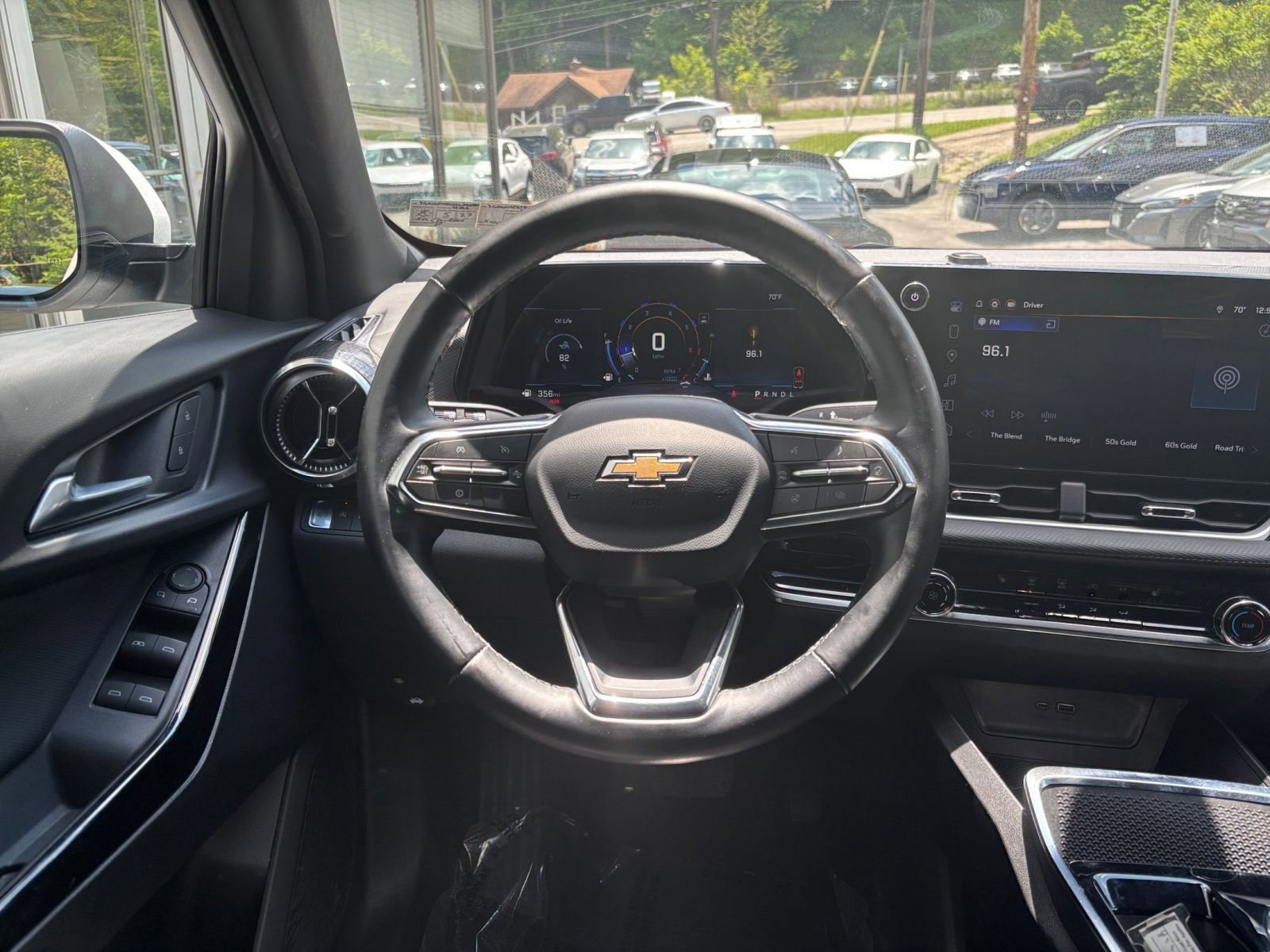 Thumbnail: 2025 Chevrolet Equinox - 35