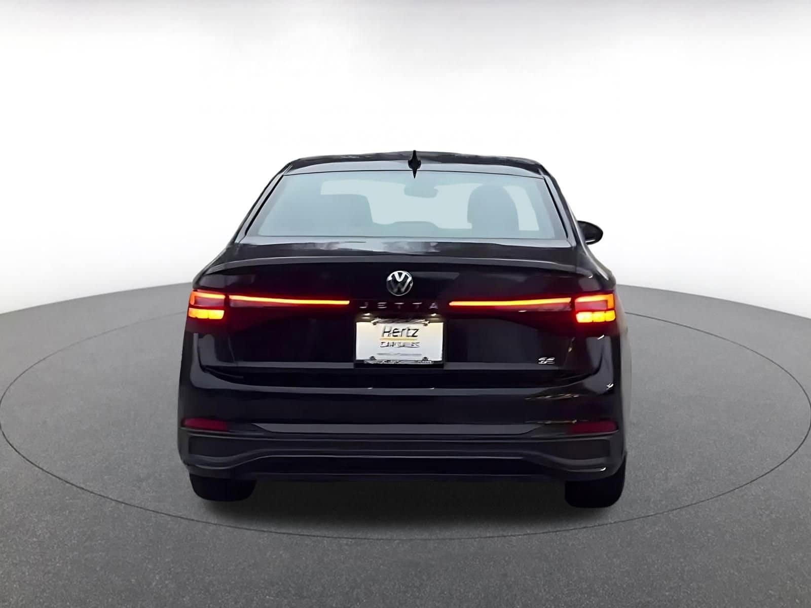 Thumbnail: 2025 Volkswagen Jetta - 12