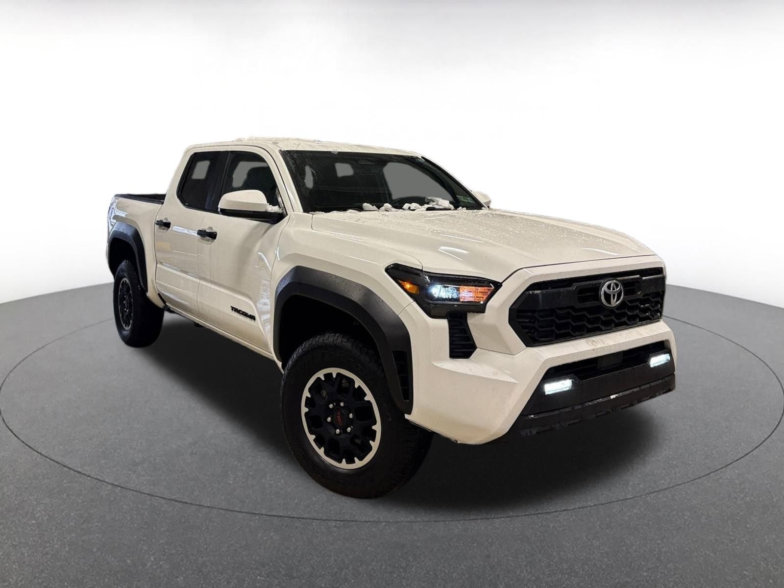 Thumbnail: 2025 Toyota Tacoma - 1