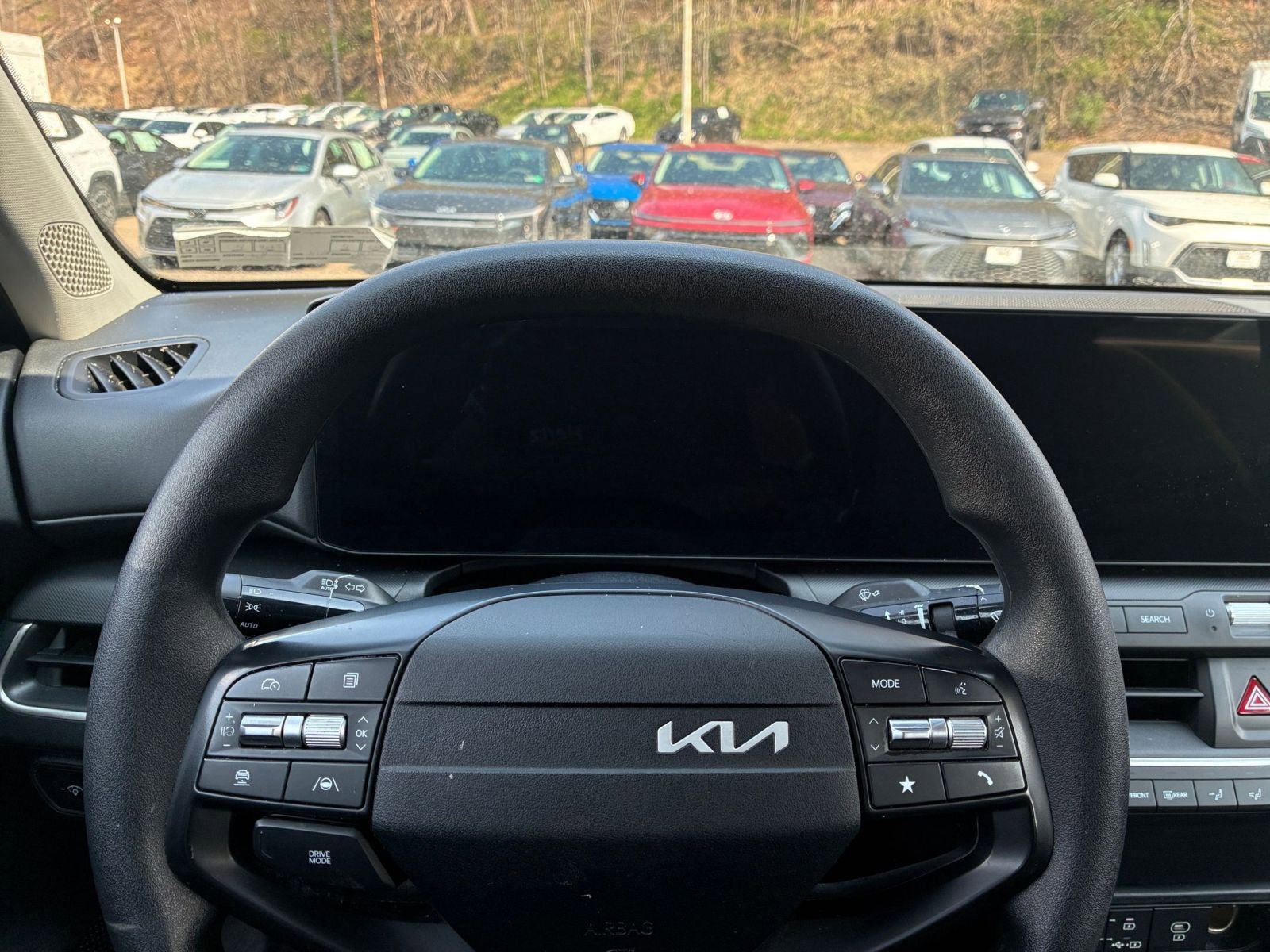 Thumbnail: 2025 Kia K4 - 25