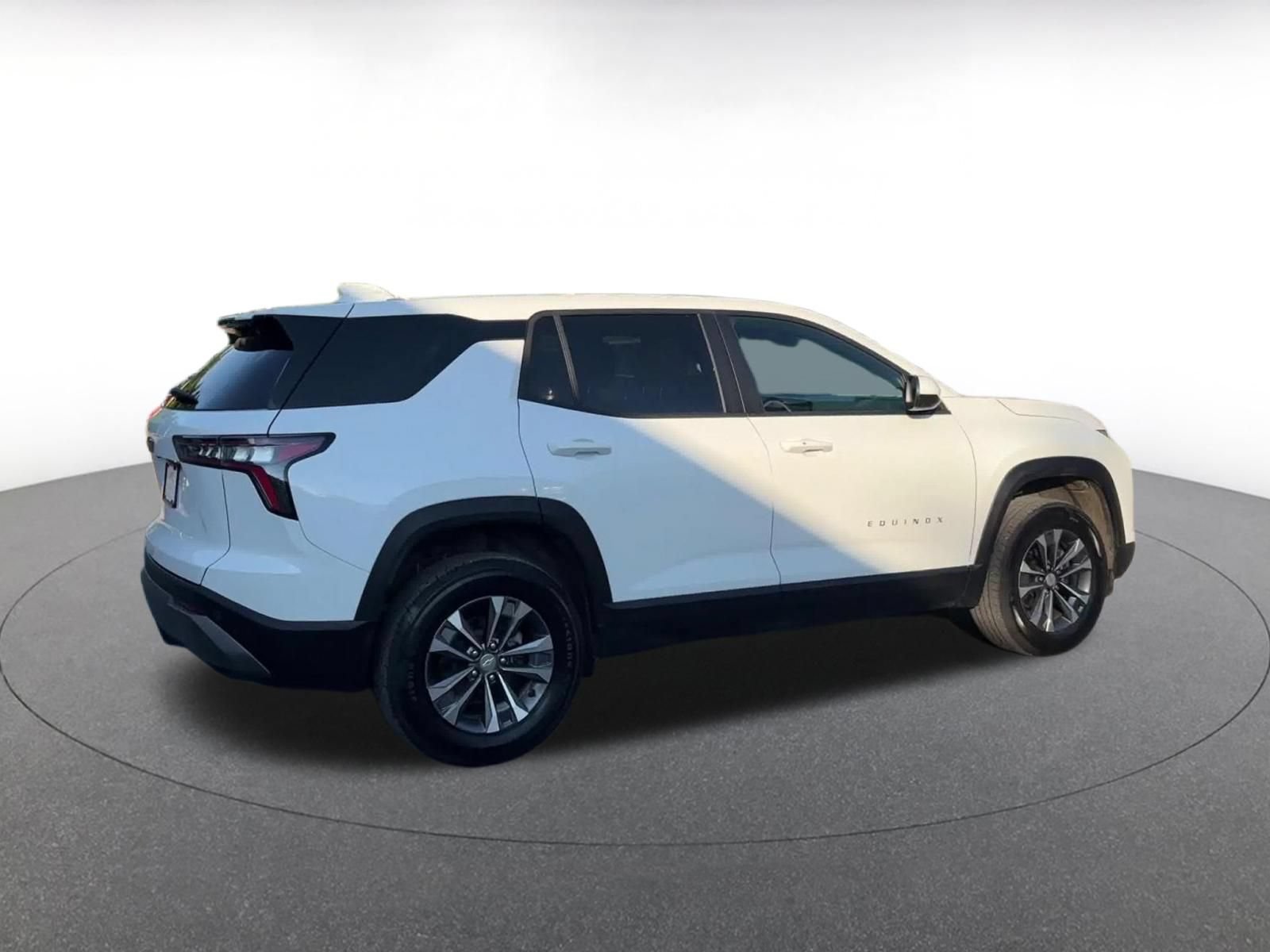 Thumbnail: 2025 Chevrolet Equinox - 12