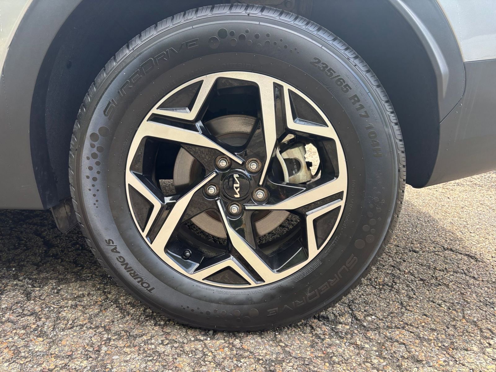 Thumbnail: 2023 Kia Sportage - 28